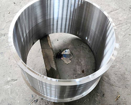 億欣源法蘭加工公司：鍛件表面的加熱方法有什么？